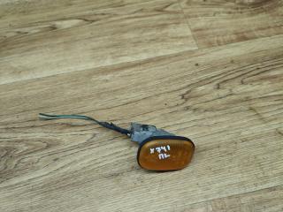 повторитель поворота на крыле левый Toyota Picnic 1 поколение 1999, 2.2 л., 3C-TE, дизель, МКПП, минивэн