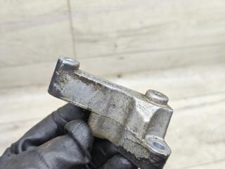 кронштейн двигателя Mercedes-Benz C-Класс W203/S203/CL203 [рестайлинг] 2004, 2.2 л., дизель, МКПП, седан, A6110782741