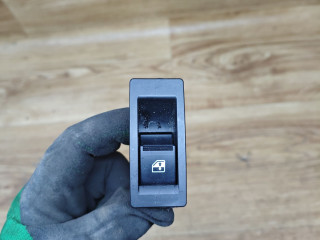 кнопка стеклоподъемника двери задней Lada Vesta 1 поколение 2021, 1.6 л., H4M, бензин, вариатор, универсал, 8450006925