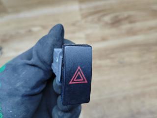 кнопка аварийной сигнализации Toyota Avensis 3 поколение (T270) 2010, 2.0 л., 1AD-FTV, дизель, МКПП, седан