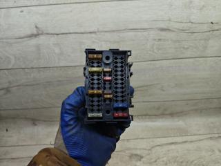 блок предохранителей Volkswagen Transporter T5 (2003 - 2009), 2.5 л., AXD, дизель, МКПП, микроавтобус, 7E0937617