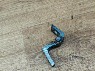 петля двери Skoda Octavia 2 поколение (A5) 2006, 1.6 л., BGU, бензин, МКПП, лифтбэк, 1Z0833411B