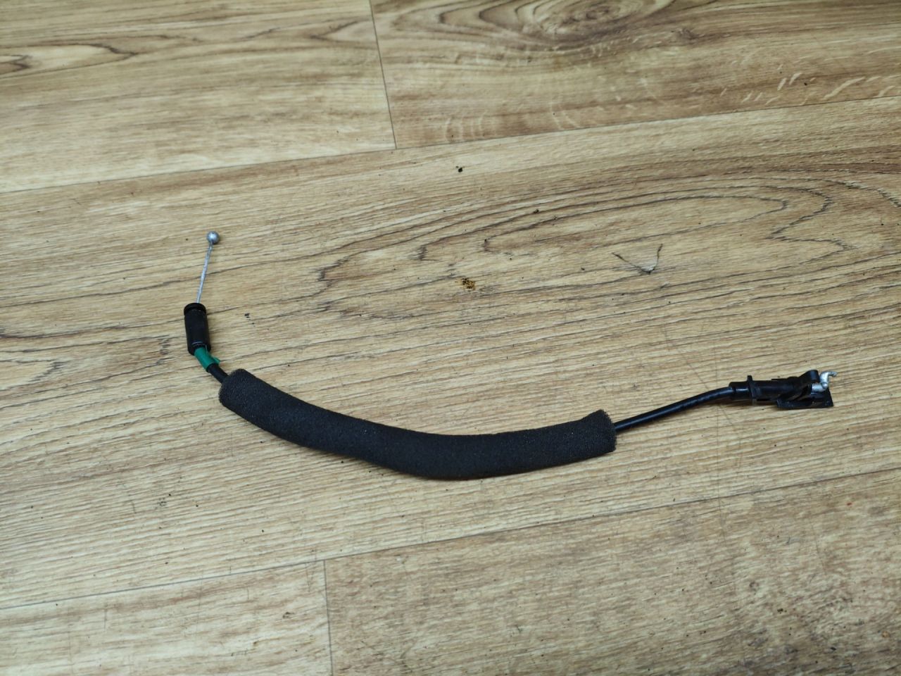 трос двери Lada Vesta 1 поколение 2021, 1.6 л., H4M, бензин, вариатор, универсал - фото №1