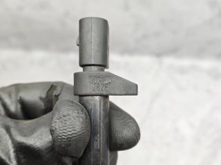 датчик коленвала Mercedes-Benz C-Класс W203/S203/CL203 [рестайлинг] 2004, 2.2 л., дизель, МКПП, седан, 0031532828