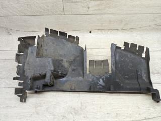 воздуховод (дефлектор) радиатора Peugeot 5008 1 поколение [рестайлинг] (2013 - 2016), 1.6 л., дизель, МКПП, минивэн, 9805627880