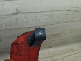 кнопка центрального замка Peugeot 3008 1 поколение (2010 - 2013), 1.6 л., дизель, МКПП, внедорожник 5 дв., 96652390XT