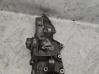 кронштейн генератора Audi A6 4B/C5 [рестайлинг] 2002, 1.8 л., бензин, МКПП, универсал, 06B903143N