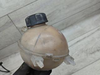 бачок расширительный Peugeot 5008 1 поколение (2009 - 2013), 1.6 л., дизель, МКПП, минивэн, 9673334580