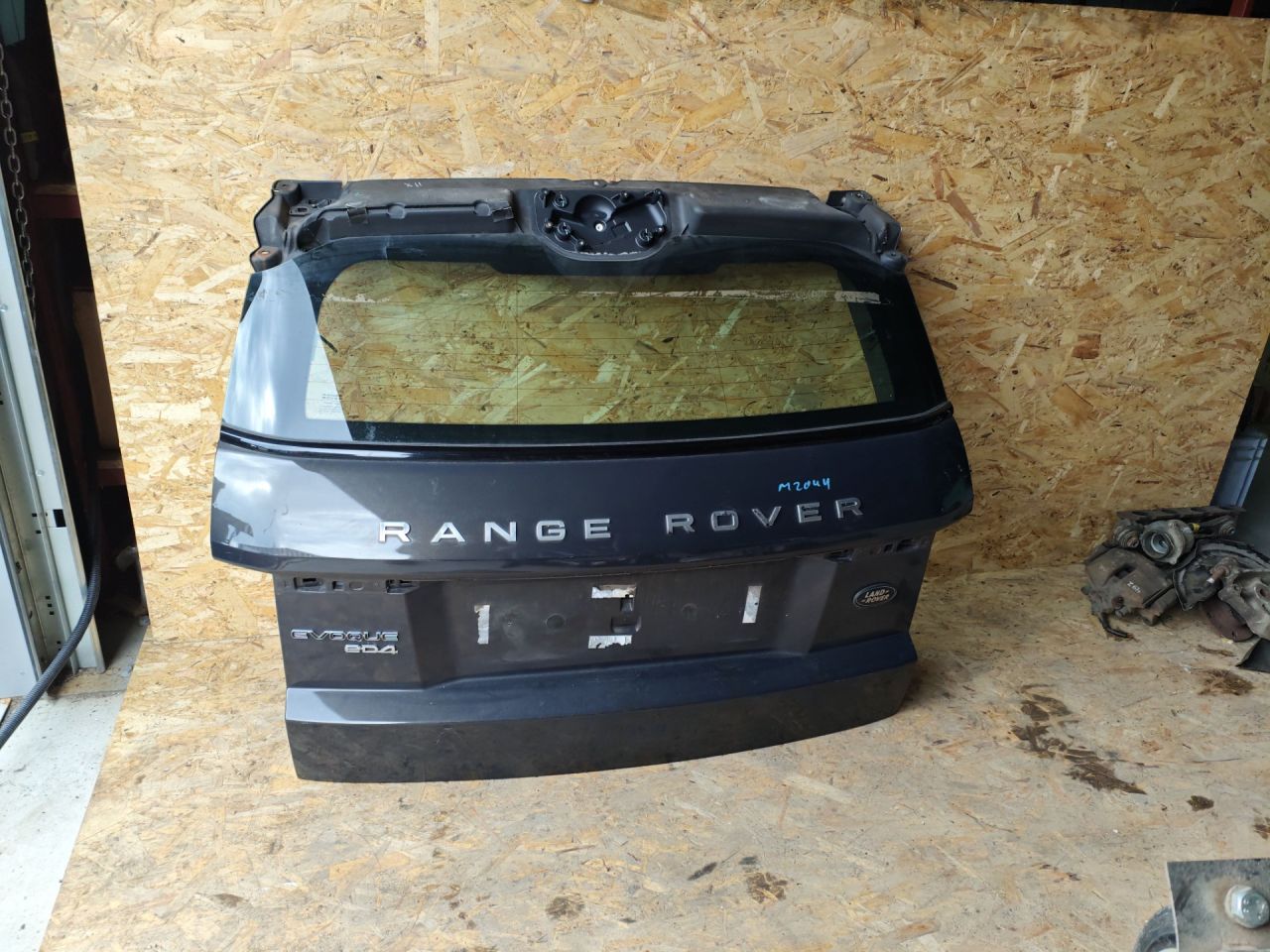 крышка багажника (дверь 3-5) Land Rover Range Rover Evoque L538 2012, 2.2 л., 224DT, дизель, МКПП, внедорожник 5 дв. - фото №1