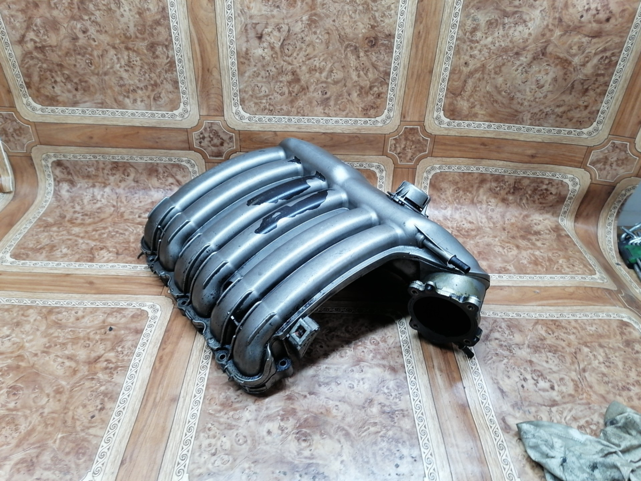 коллектор впускной Renault Laguna 2 поколение 2002, 3.0 л., L7X 731, бензин, АКПП, хетчбэк 5 дв., 9630333380 - фото №1