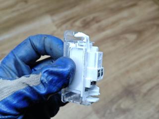 плафон багажника Renault Logan 2 поколение [рестайлинг] 2019, 1.6 л., K7M 812, бензин, МКПП, седан, 8200418356