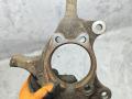кулак поворотный правый Toyota Corolla 10 поколение (E140/E150) (2007 - 2010), 1.4 л., 4ZZ-FE, бензин, МКПП, седан - фото №2