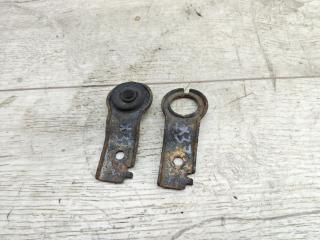 кронштейн радиатора Toyota Avensis 1 поколение (T220) 2000, 2.0 л., 2C-TE, дизель, МКПП, седан