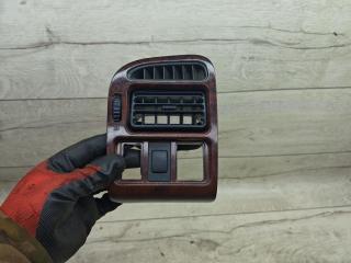 дефлектор обдува салона Toyota Avensis 1 поколение (T220) (1997 - 2000), 2.0 л., 2C-TE, дизель, МКПП, седан