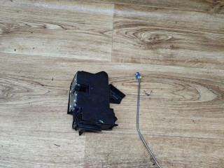 замок двери передней левой Lada Vesta 1 поколение 2021, 1.6 л., H4M, бензин, вариатор, универсал, 8450007735