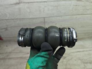 патрубок интеркулера Peugeot 3008 1 поколение 2010, 1.6 л., дизель, МКПП, внедорожник 5 дв., 9685214180