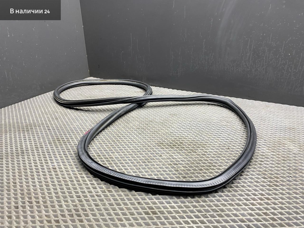 уплотнитель двери Audi A6 4G/C7 4G2/C7 2013, 2.0 л., TFSI, CDNB, бензин, вариатор, 2y2y, седан, 4G5833721A - фото №1
