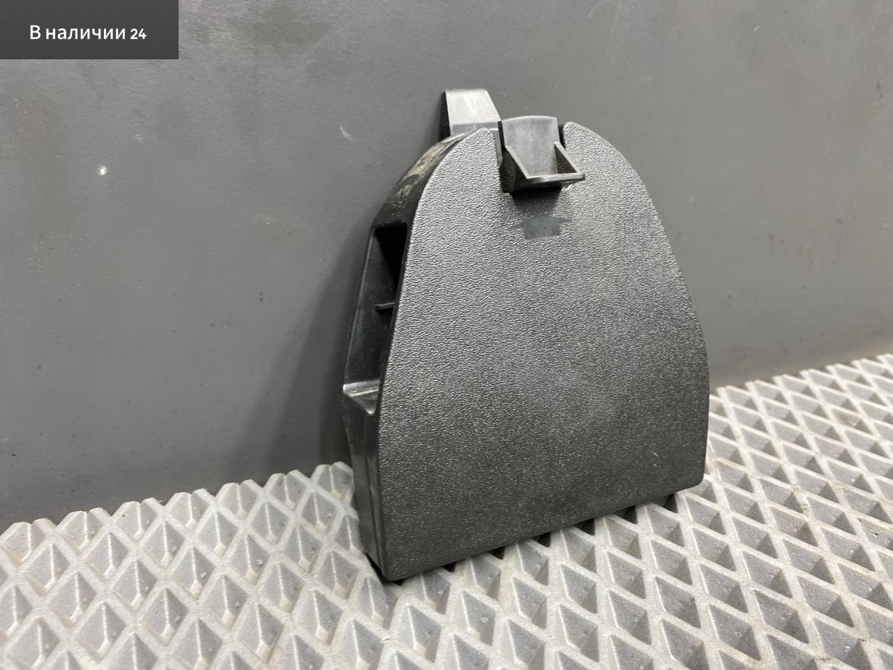 кронштейн (крепление) Audi A6 4G/C7 4G2/C7 2013, 2.0 л., TFSI, CDNB, бензин, вариатор, 2y2y, седан, 8T0860285 - фото №1