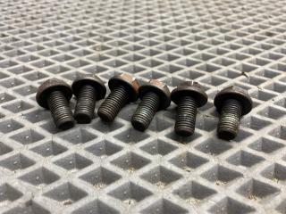 болт Toyota Yaris XP9 KSP90 (2005 - 2009), 1.0 л., 1KR-FE, бензин, МКПП, хетчбэк 5 дв., передний привод, 9010510463