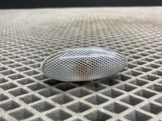 повторитель поворота на крыле Toyota Yaris XP9 KSP90 (2005 - 2009), 1.0 л., 1KR-FE, бензин, МКПП, хетчбэк 5 дв., передний привод, 81730-0D030, 81730-0D032, 81730-12240, 81730-0D060, 81730-02080