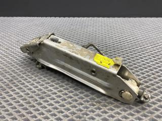 домкрат Audi A6 4G/C7 4G2/C7 2013, 2.0 л., TFSI, CDNB, бензин, вариатор, 2y2y, седан, 4G0011031L