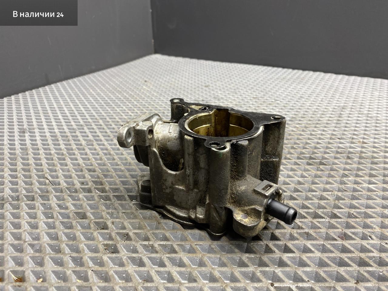 насос вакуумный Audi A6 4G/C7 4G2/C7 2013, 2.0 л., TFSI, CDNB, бензин, вариатор, 2y2y, седан, 06J145100G - фото №1