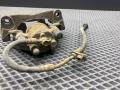 суппорт передний правый Toyota Yaris XP9 KSP90 (2005 - 2009), 1.0 л., 1KR-FE, бензин, МКПП, хетчбэк 5 дв., передний привод, 477300D070 - фото №9