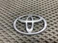 эмблема Toyota Corolla 9 поколение (E120/E130) [рестайлинг] CDE120 2003, 1.6 л., 3ZZ-FE, бензин, МКПП, седан, передний привод, 9097502011 - фото №9