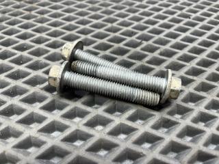 болт Renault Logan 2 поколение [рестайлинг] L8 2020, 1.6 л., K7M 812, бензин, МКПП, седан, 7707002042