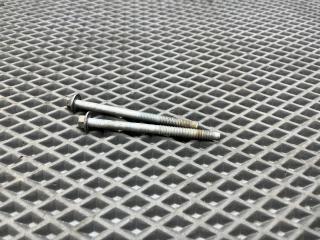 болт Renault Logan 2 поколение [рестайлинг] L8 2020, 1.6 л., K7M 812, бензин, МКПП, седан, 7703002772, 7703074689