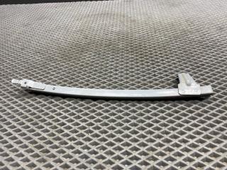 направляющая стекла Toyota Yaris XP9 KSP90 (2005 - 2009), 1.0 л., 1KR-FE, бензин, МКПП, хетчбэк 5 дв., передний привод, 6740452130