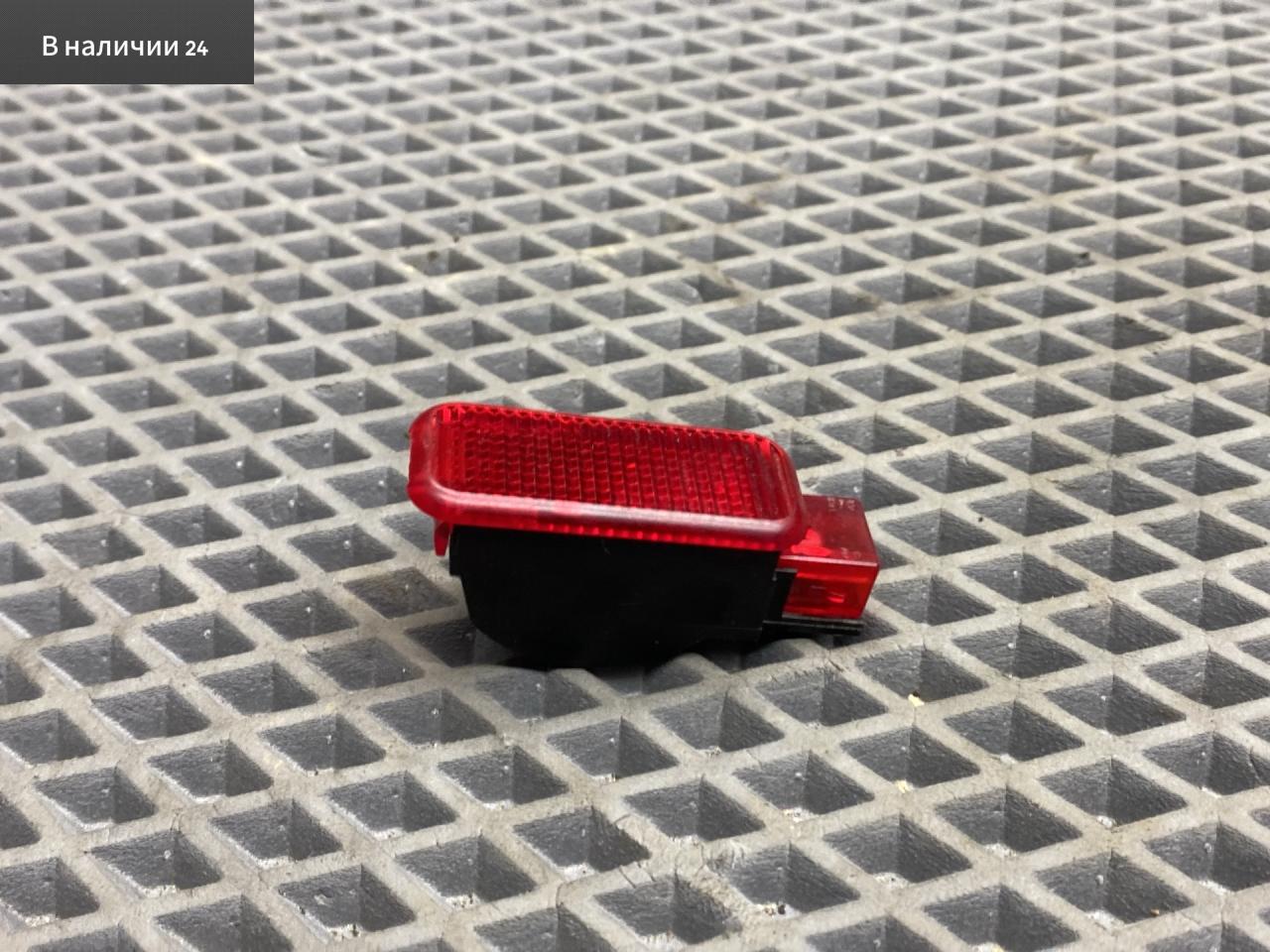подсветка двери Audi A6 4G/C7 4G2/C7 2013, 2.0 л., TFSI, CDNB, бензин, вариатор, 2y2y, седан, 6Y0947411 - фото №1