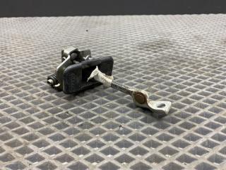 ограничитель открывания двери Renault Logan 2 поколение [рестайлинг] L8 2020, 1.6 л., K7M 812, бензин, МКПП, седан, 804302559R