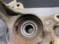 кулак поворотный левый Toyota Yaris XP9 KSP90 (2005 - 2009), 1.0 л., 1KR-FE, бензин, МКПП, хетчбэк 5 дв., передний привод, 432120D130, 435020D050 - фото №9
