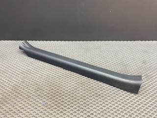 накладка на порог внутренняя Toyota Yaris XP9 KSP90 (2005 - 2009), 1.0 л., 1KR-FE, бензин, МКПП, хетчбэк 5 дв., передний привод, 67914-0D080