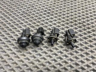 выключатель концевой (концевик) Renault Logan 2 поколение [рестайлинг] L8 2020, 1.6 л., K7M 812, бензин, МКПП, седан, 7700427640B