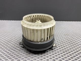 моторчик печки Audi A6 4G/C7 4G2/C7 2013, 2.0 л., TFSI, CDNB, бензин, вариатор, 2y2y, седан, 4H1820021B, 4H1820021A