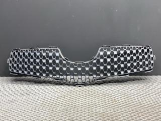 решетка радиатора Toyota Yaris XP9 KSP90 (2005 - 2009), 1.0 л., 1KR-FE, бензин, МКПП, хетчбэк 5 дв., передний привод, 531110D140
