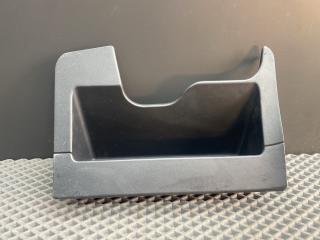 вещевой ящик центральной консоли Toyota Yaris XP9 KSP90 (2005 - 2009), 1.0 л., 1KR-FE, бензин, МКПП, хетчбэк 5 дв., передний привод, 55611-0D090