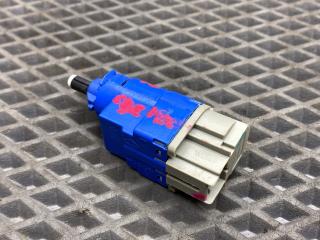 датчик педали сцепления Renault Logan 2 поколение [рестайлинг] L8 2020, 1.6 л., K7M 812, бензин, МКПП, седан, 253255192F, 253255192R