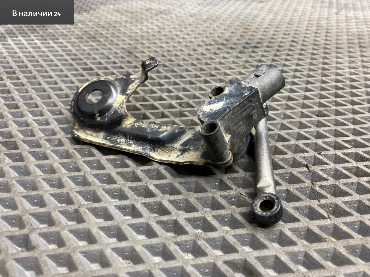 датчик дорожного просвета Audi A6 4G/C7 4G2/C7 2013, 2.0 л., TFSI, CDNB, бензин, вариатор, 2y2y, седан, 8R0941309C - фото №1