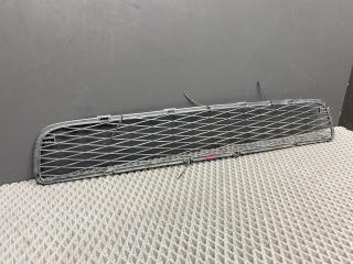 заглушка (решетка) в бампер Toyota Yaris XP9 KSP90 (2005 - 2009), 1.0 л., 1KR-FE, бензин, МКПП, хетчбэк 5 дв., передний привод, 53112-0D050