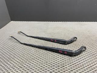 щеткодержатель (поводок стеклоочистителя, дворник) Toyota Corolla 9 поколение (E120/E130) [рестайлинг] CDE120 2003, 1.6 л., 3ZZ-FE, бензин, МКПП, седан, передний привод