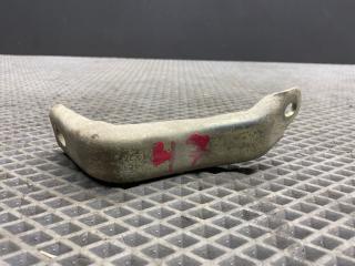 кронштейн (крепление) Renault Logan 2 поколение [рестайлинг] L8 2020, 1.6 л., K7M 812, бензин, МКПП, седан, 8200573496