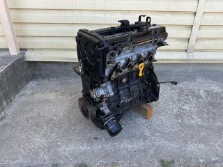 двигатель Kia Rio 2 поколение [рестайлинг] JB 2009, 1.4 л., G4EE, бензин, МКПП, белый ud - clear white, седан, передний привод, G4EE, KZ38302100