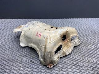 защита (экран) выпускного коллектора Renault Logan 2 поколение [рестайлинг] L8 2020, 1.6 л., K7M 812, бензин, МКПП, седан, 298539845R