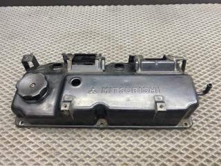 клапанная крышка Mitsubishi Lancer 9 поколение (2003 - 2010), MD371440