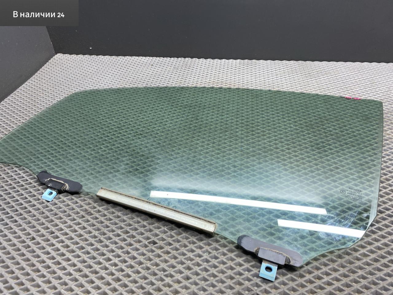 стекло двери передней левой Toyota Yaris XP9 KSP90 (2005 - 2009), 1.0 л., 1KR-FE, бензин, МКПП, хетчбэк 5 дв., передний привод, 681200D071 - фото №1