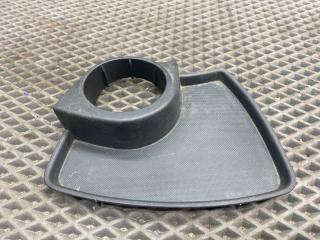 подстаканник Toyota Yaris XP9 KSP90 (2005 - 2009), 1.0 л., 1KR-FE, бензин, МКПП, хетчбэк 5 дв., передний привод, 74123-0D010