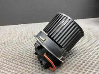 моторчик печки Renault Logan 2 поколение [рестайлинг] L8 2020, 1.6 л., K7M 812, бензин, МКПП, седан, T1020779F, 272100975R